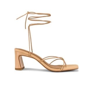 Alias Mae Lune Heel in Natural